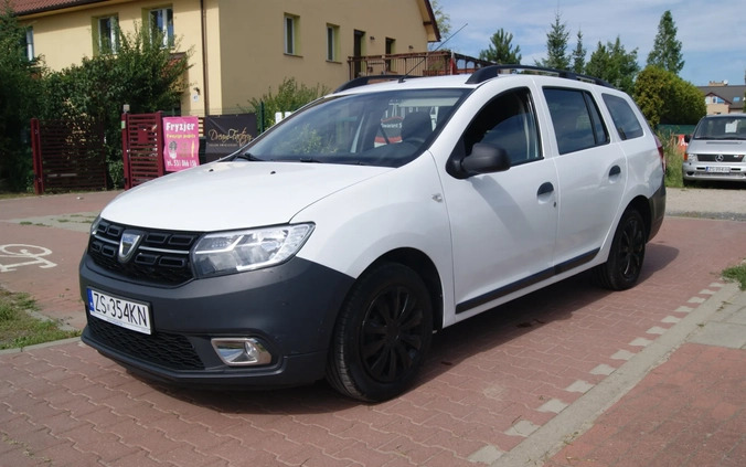 Dacia Logan cena 26900 przebieg: 101000, rok produkcji 2018 z Szczecin małe 67
